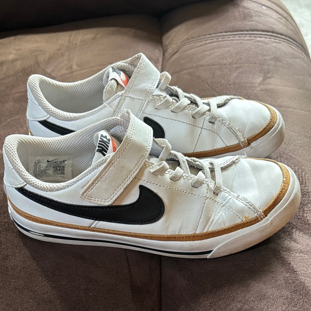 Nike White and Black Kids' Sneakers